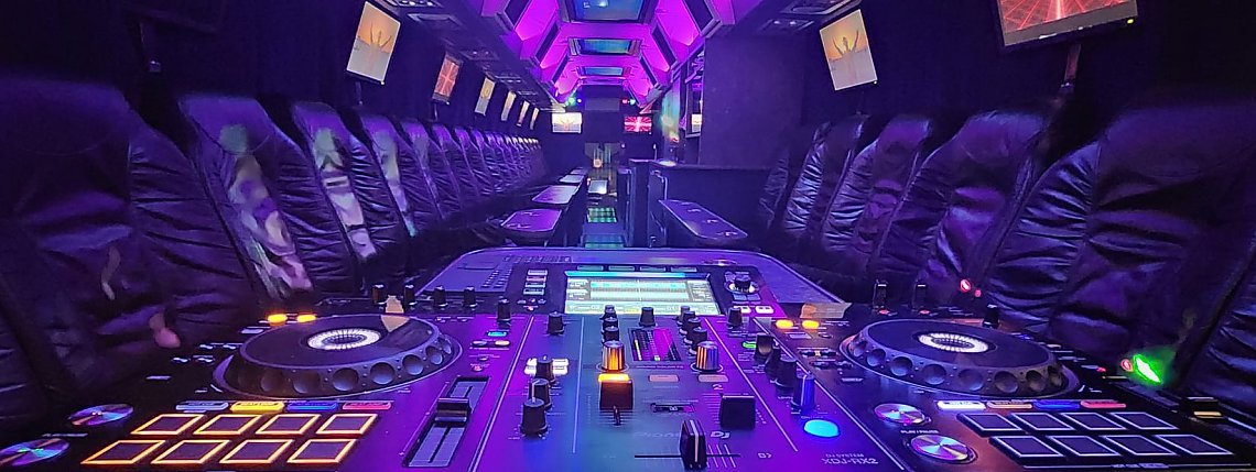 partybus the experience vip lounge