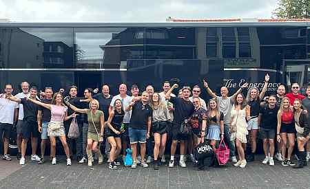 feestbus decibel