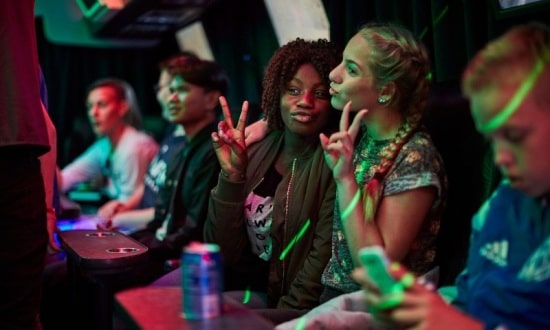 verhuur partybus verjaardagsfeestje