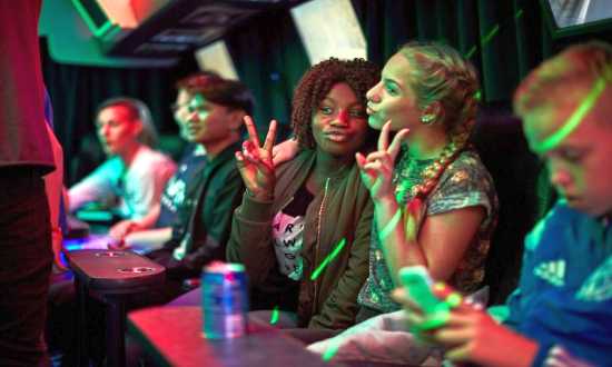 luxe partyvervoer heerenveen