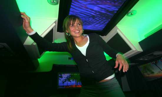 feestbus huren dominator