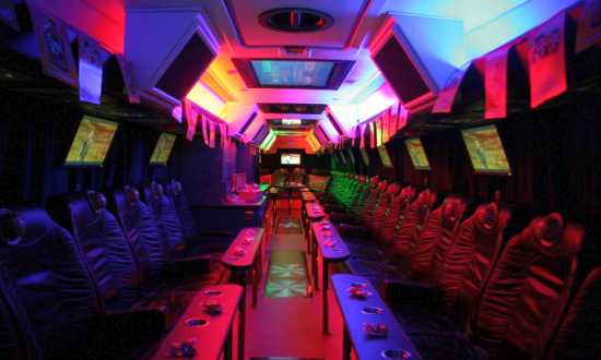 feestbus huren extrema outdoor